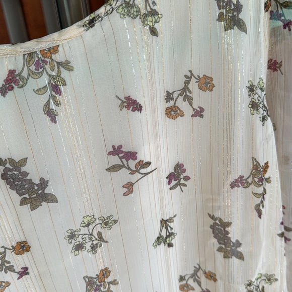 Loft Blouse - Picture 5 of 6